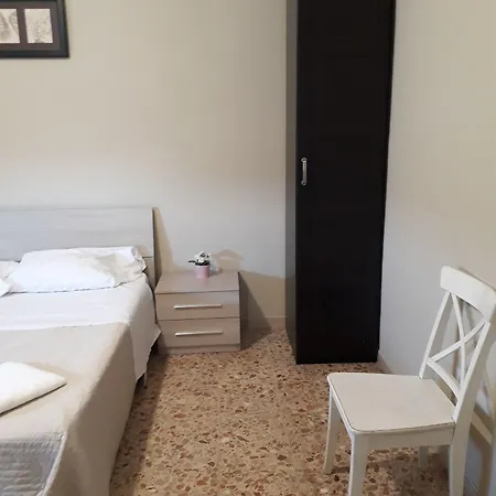 Hotel 48 Airport Budget Pisa