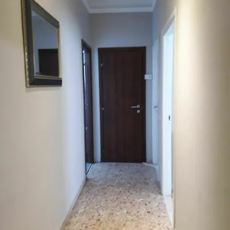 Hotel 48 Airport Budget
